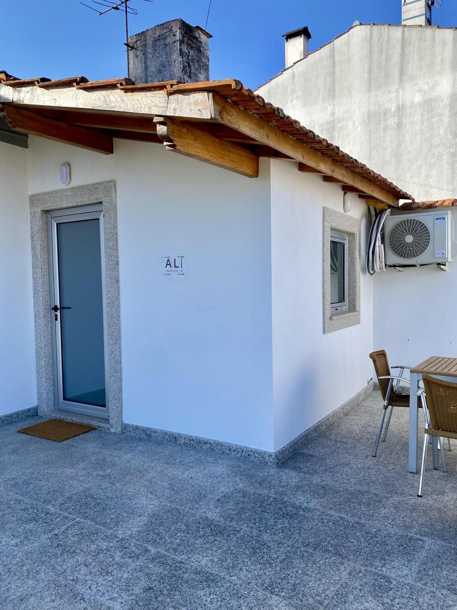 Casinha Dos Carris Valenca